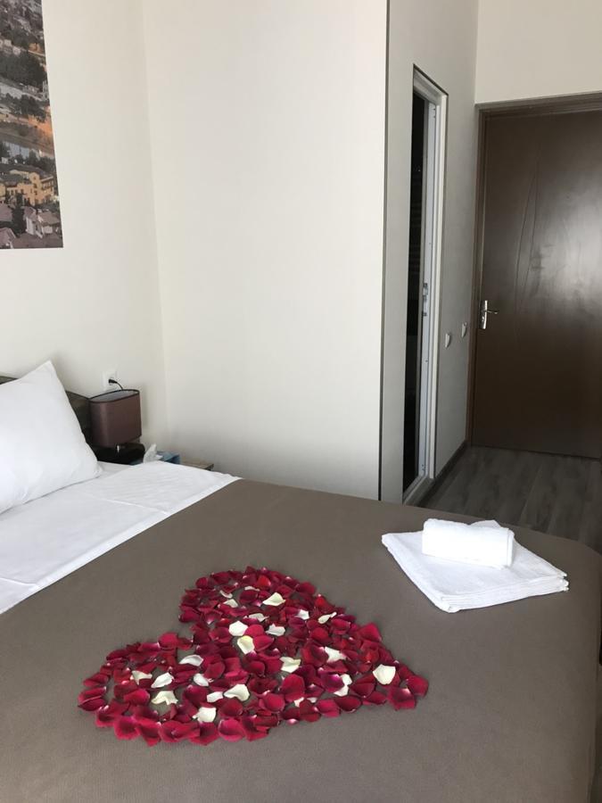 Sweet Rooms Inn 第比利斯 外观 照片