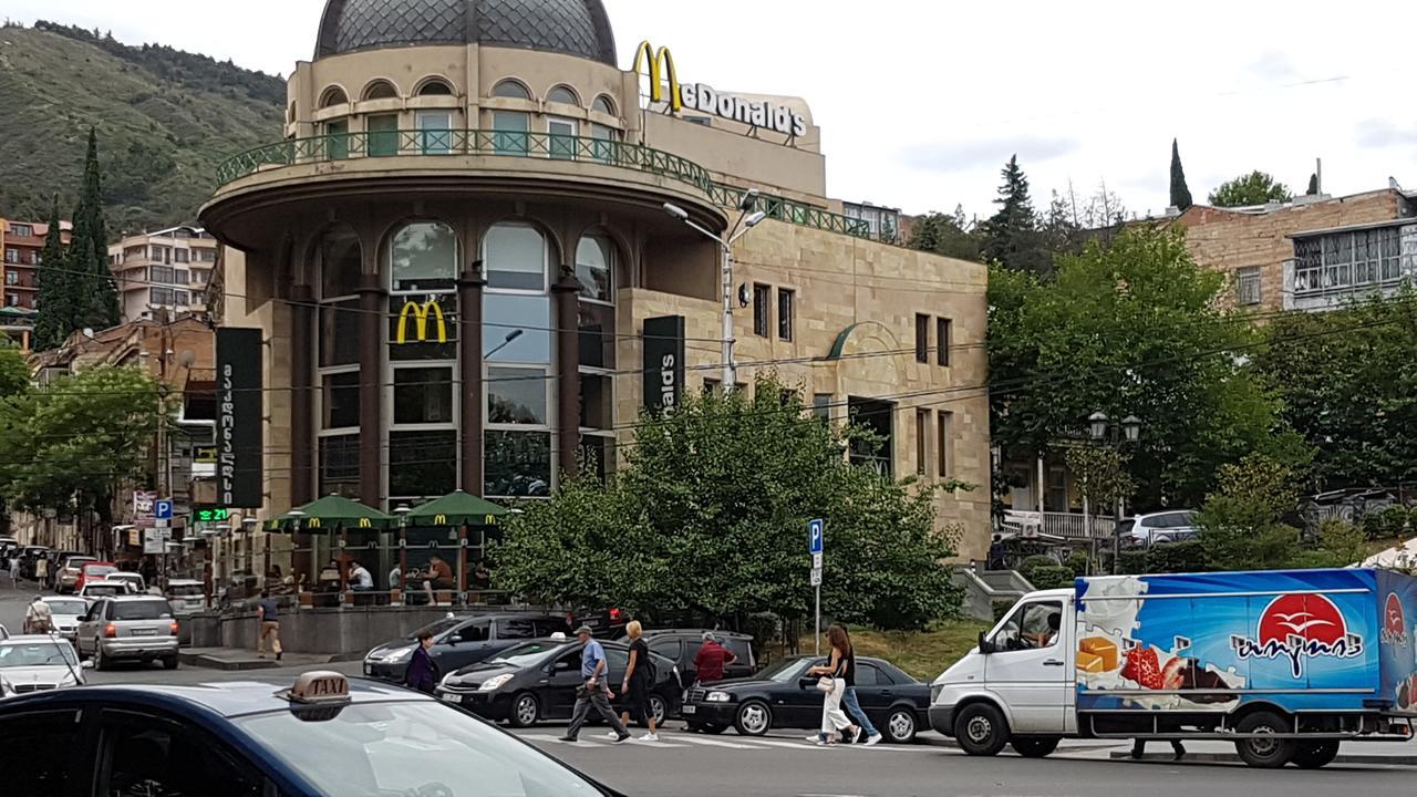Sweet Rooms Inn 第比利斯 外观 照片